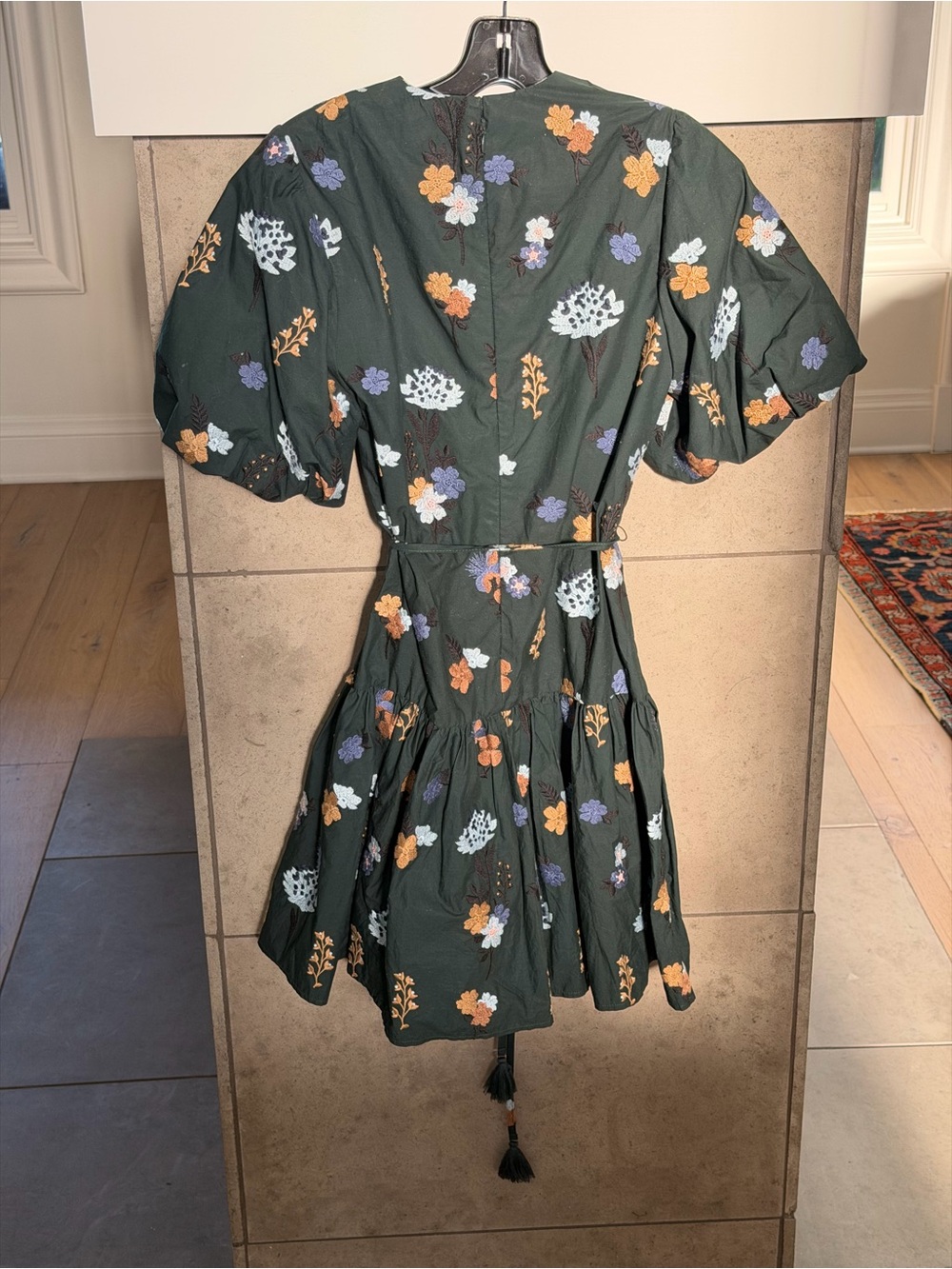 PEARL by Lela Rose Embroidered Cotton Dress. Size XS. Fits a SM